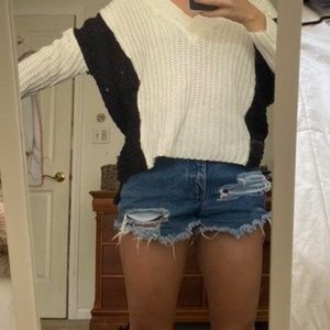 Dainty Hooligan knit sweater